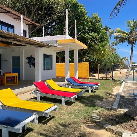 Sayuri Beach Hotel 마타라 외부 사진